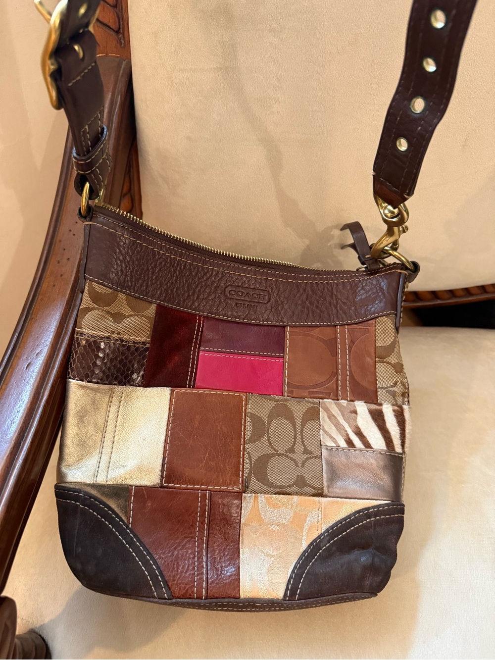 "Vintage Y2K Coach Limited Edition Holiday Patchwork Crossbody Bag 10435" - Picture 2 of 7